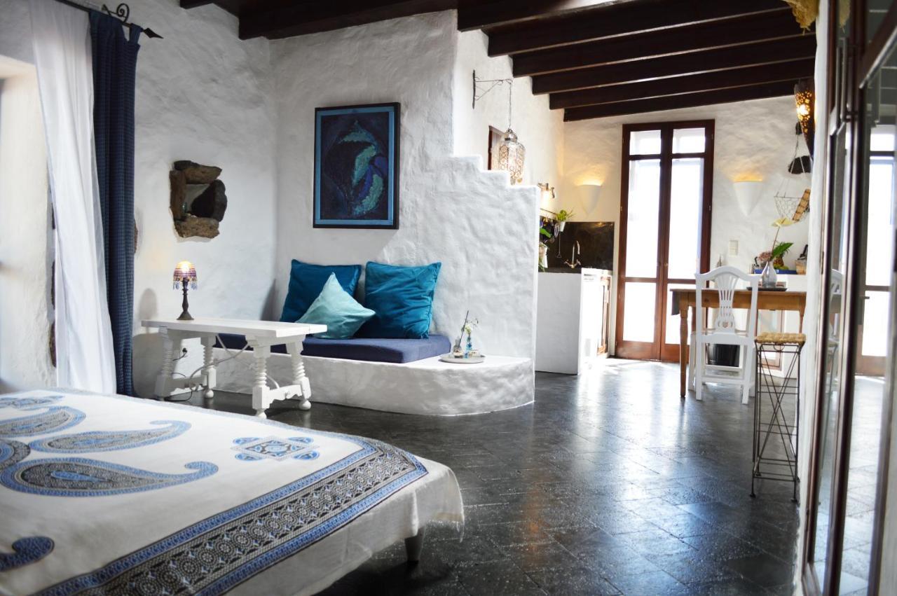Stylish Getaway With Secluded Patio In Lava Finca Uga Exterior photo