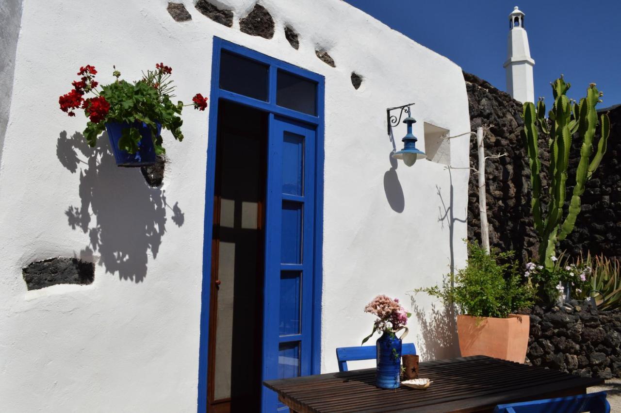 Stylish Getaway With Secluded Patio In Lava Finca Uga Exterior photo